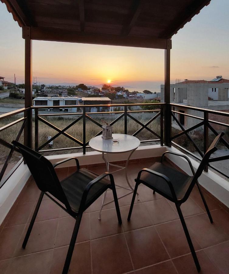 El Verde Apartments Skála 外观 照片